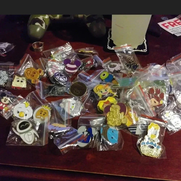 Disney Accessories - 25 Disney Pins - No Duplicates, Authentic & 100% Tradable!